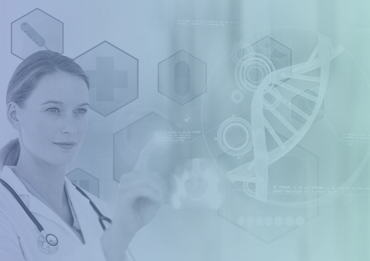 Facultativa haciendo uso de tecnología médica